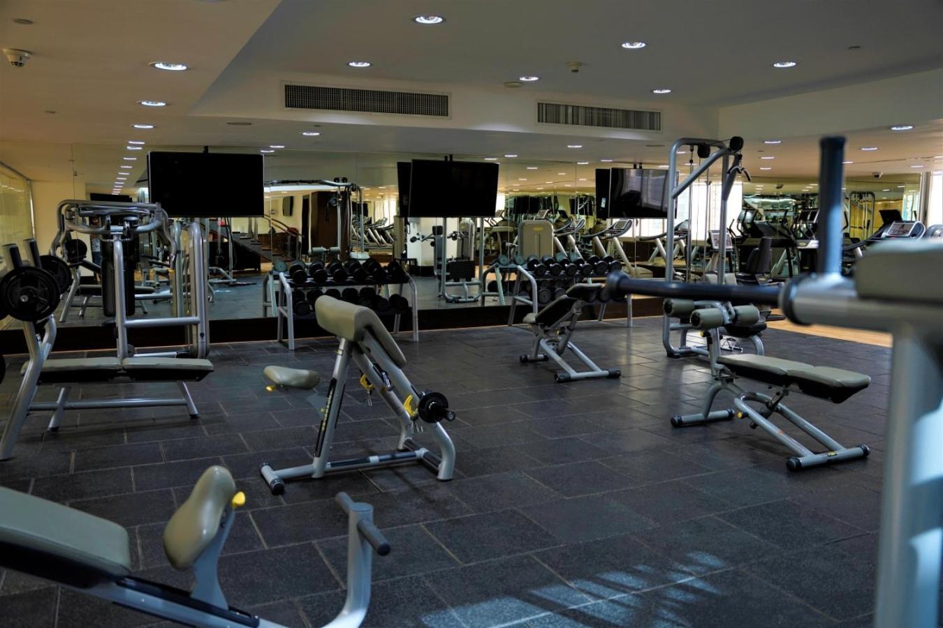 The Abdali Boulevard Hotel Αμμάν Εξωτερικό φωτογραφία The gym at the hotel